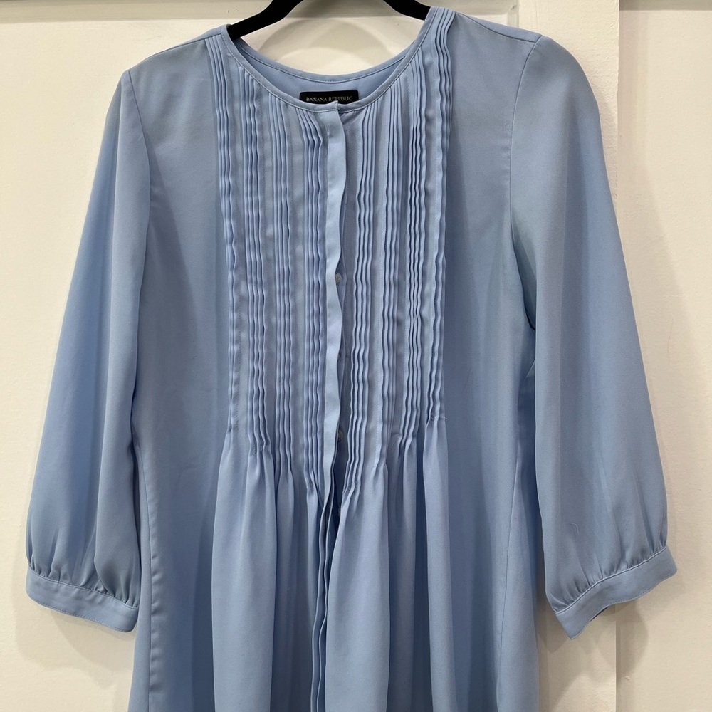 Blue Banana republic blouse
